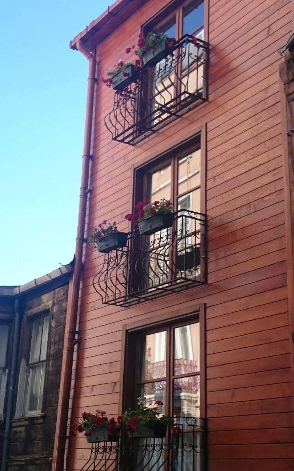 Cheers Midtown Hostel Istanboel Buitenkant foto